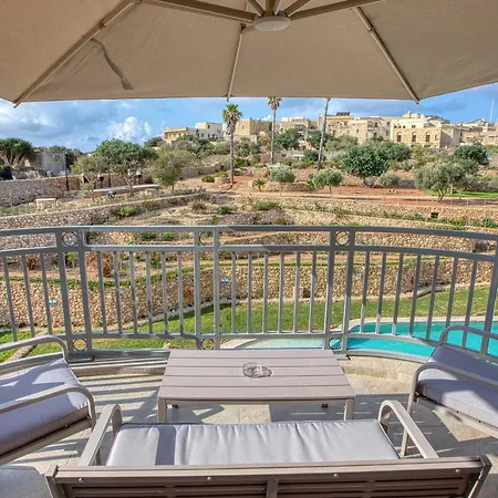 Modern Qala Gozo Apt, Shared Pools & Balcony Apartment *