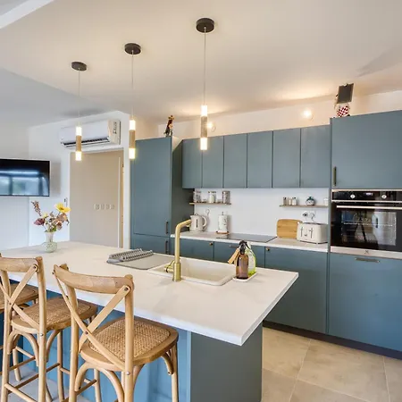 Apartment Modern Qala Gozo Apt, Shared Pools & Balcony San Martin