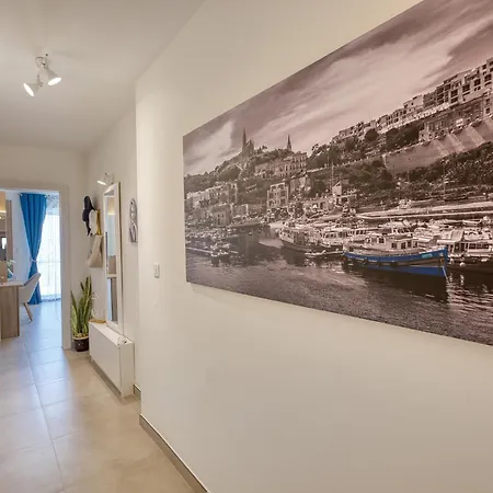 Apartment Modern Qala Gozo Apt, Shared Pools & Balcony *