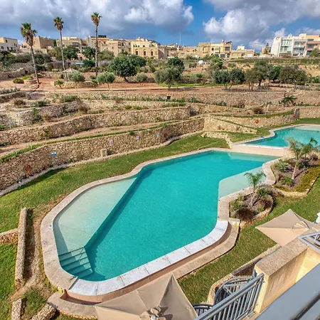 Modern Qala Gozo Apt, Shared Pools & Balcony * San Martin